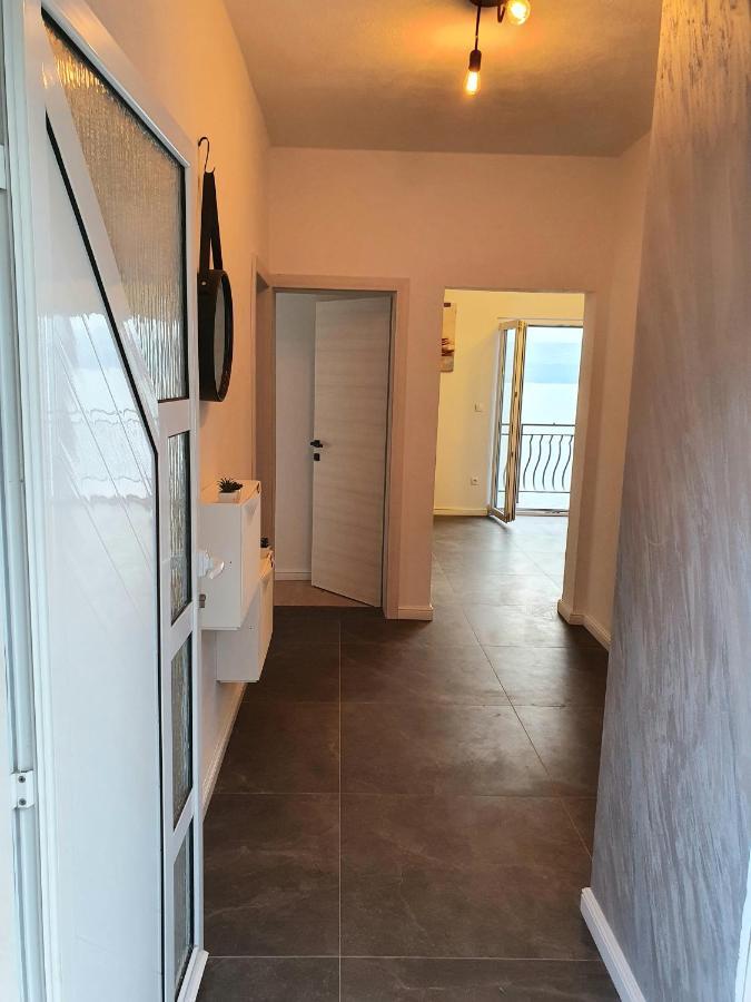 Apartment Zadoda Omiš Extérieur photo
